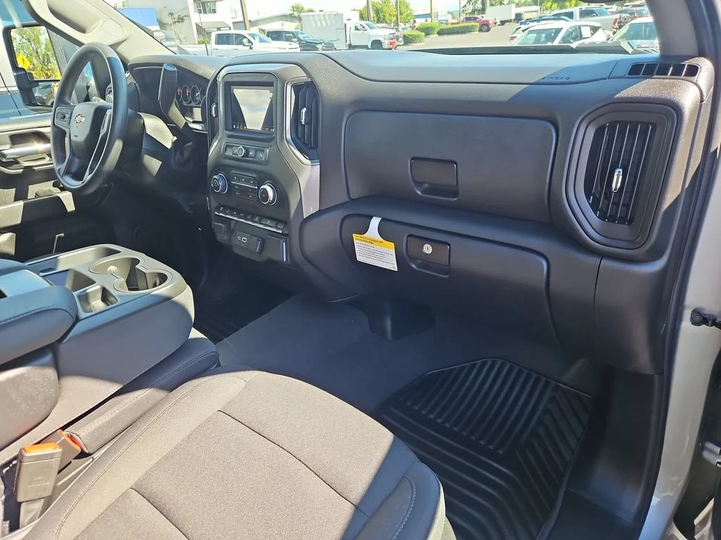 2026 Chevrolet Silverado 2500 HD Custom - Photo 29