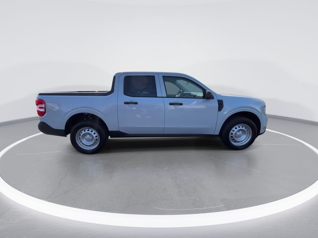 New 2026 Space White Metallic Ford XL image 9