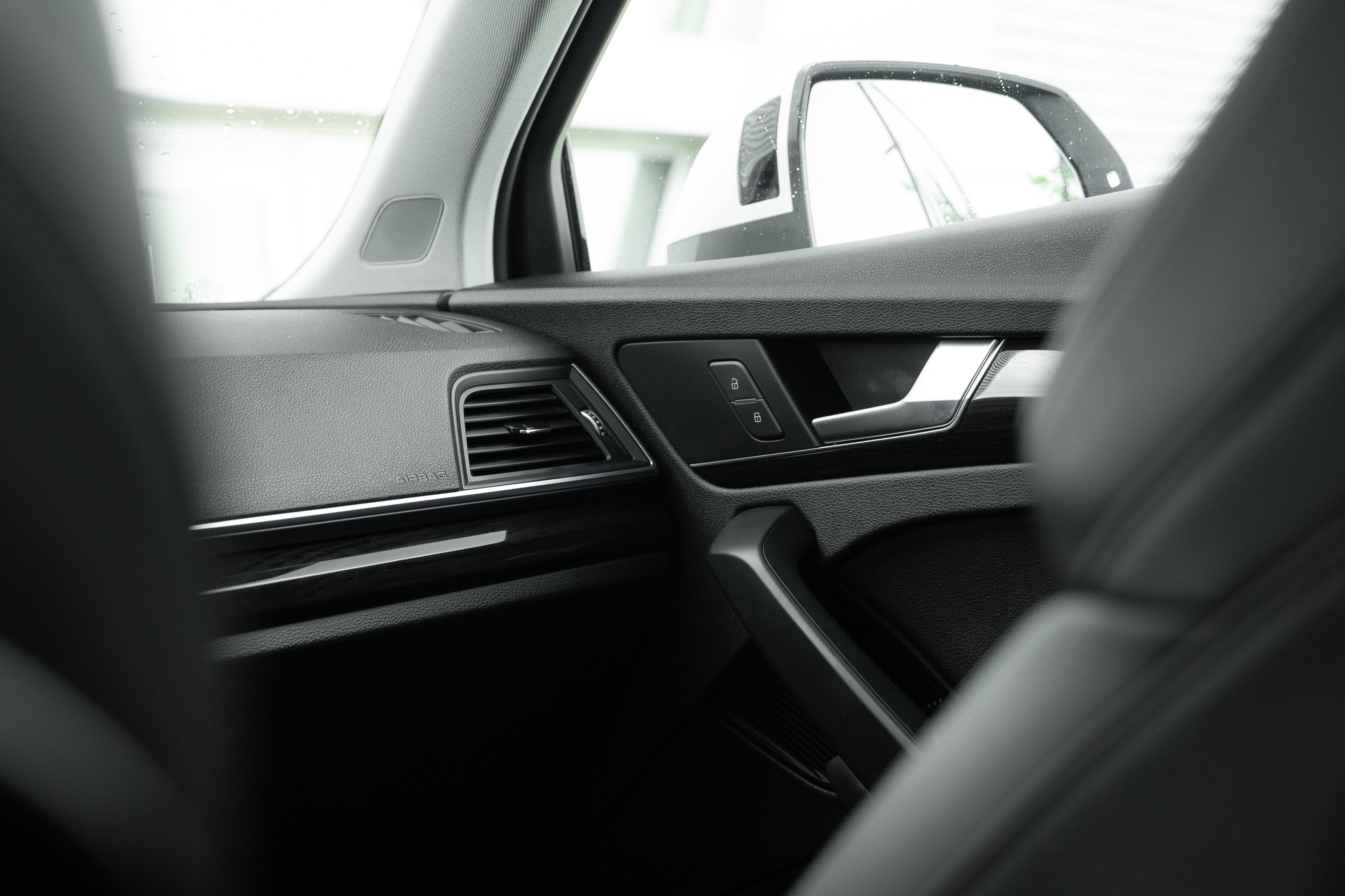 Used 2019 Ibis White Audi Prestige image 17
