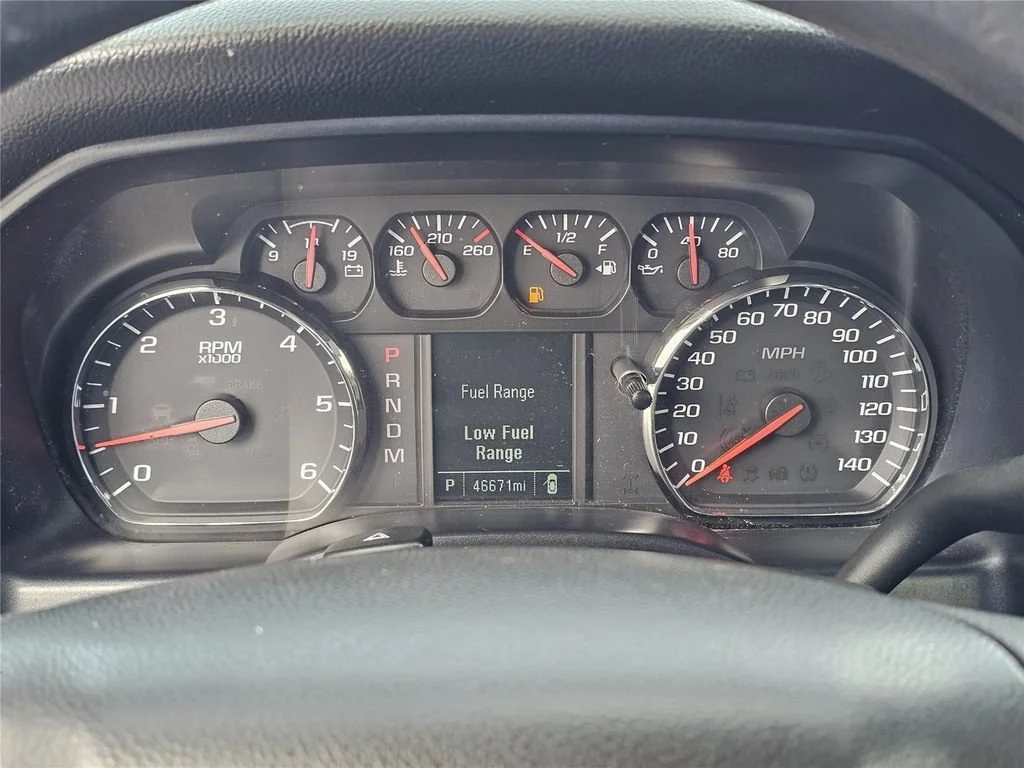 Used 2014 SUMMIT WHITE Chevrolet Work Truck image 19