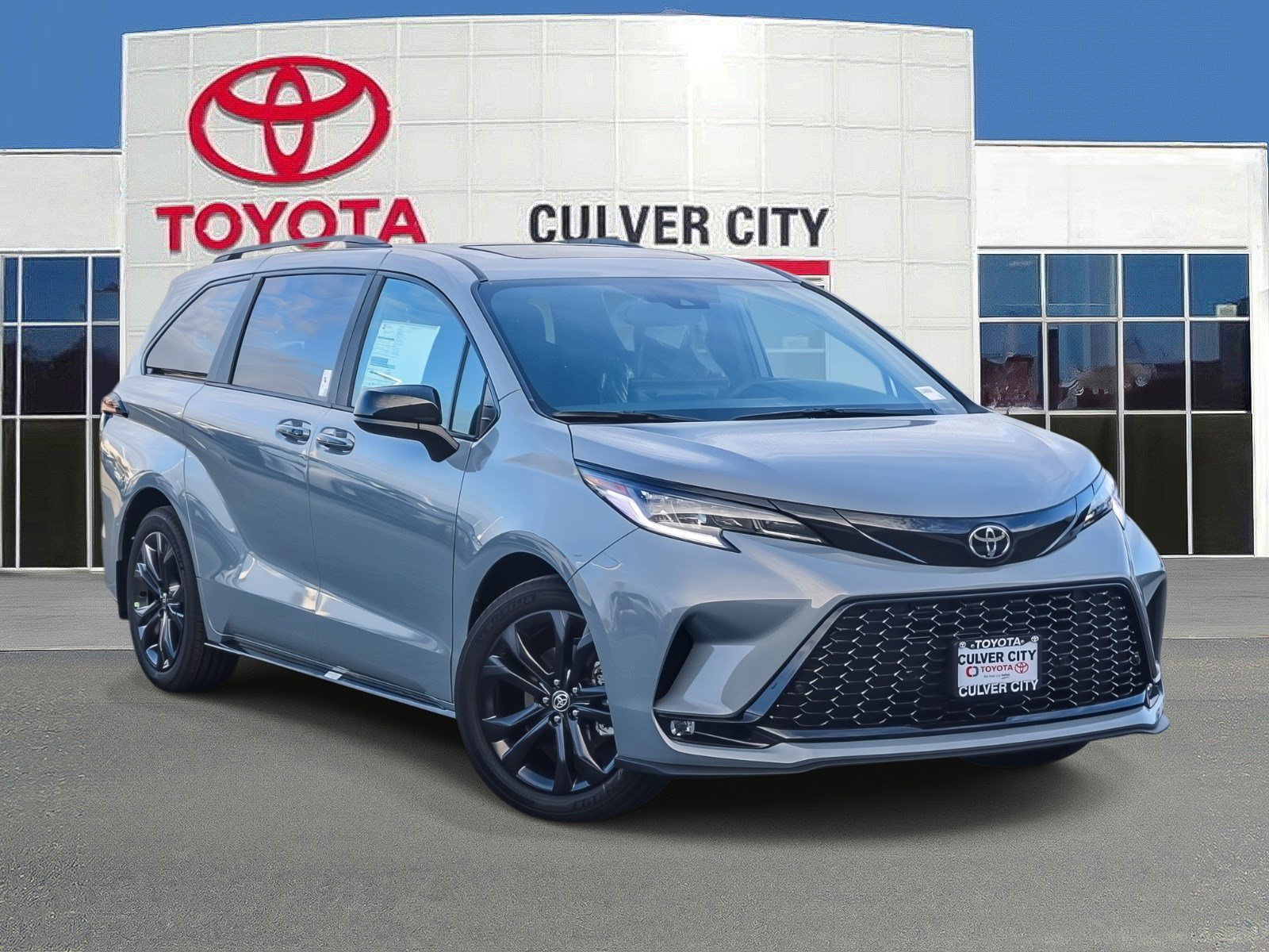 2026 Toyota Sienna XSE