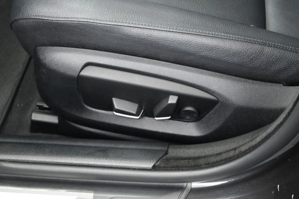 Used 2016 Gray BMW 528i image 9