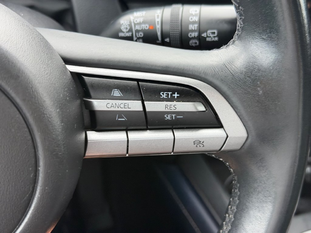 Used 2020 Gray Mazda Select image 30