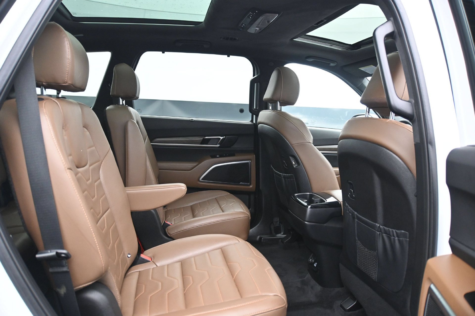 Used 2020 Snow White Pearl Kia SX AWD image 14