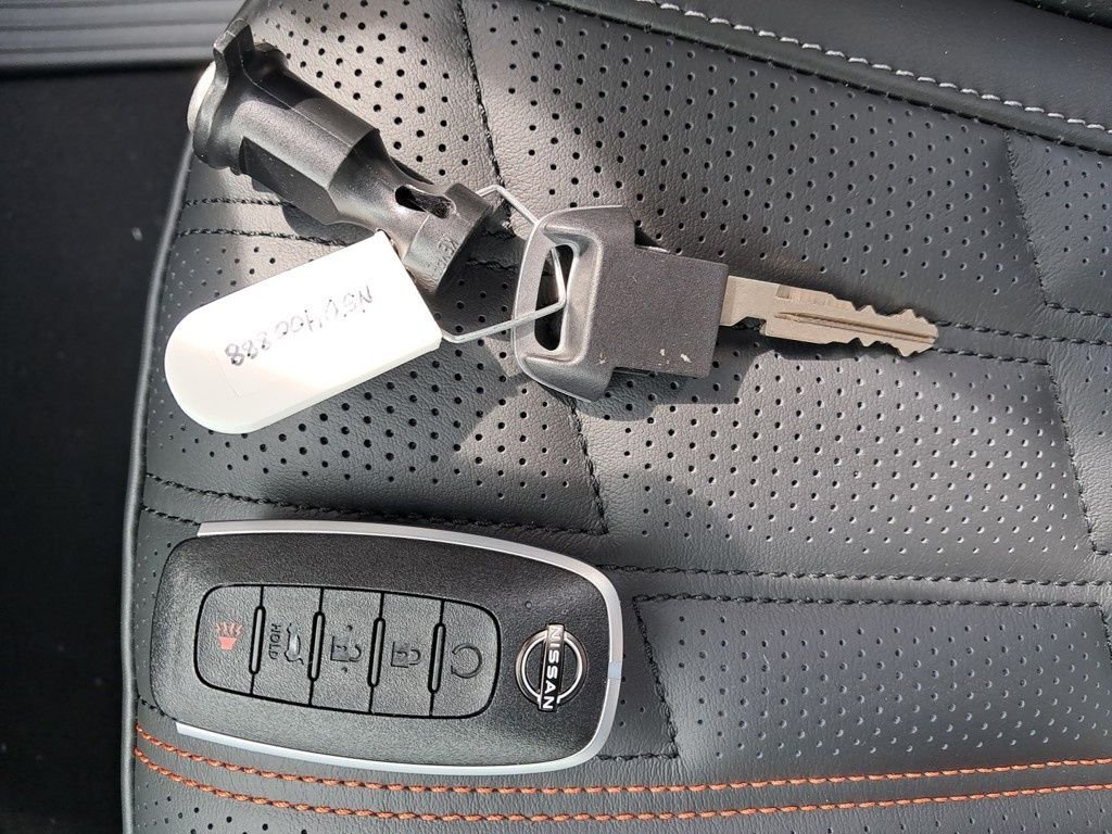 2025 Nissan Armada PRO-4X - Photo 30