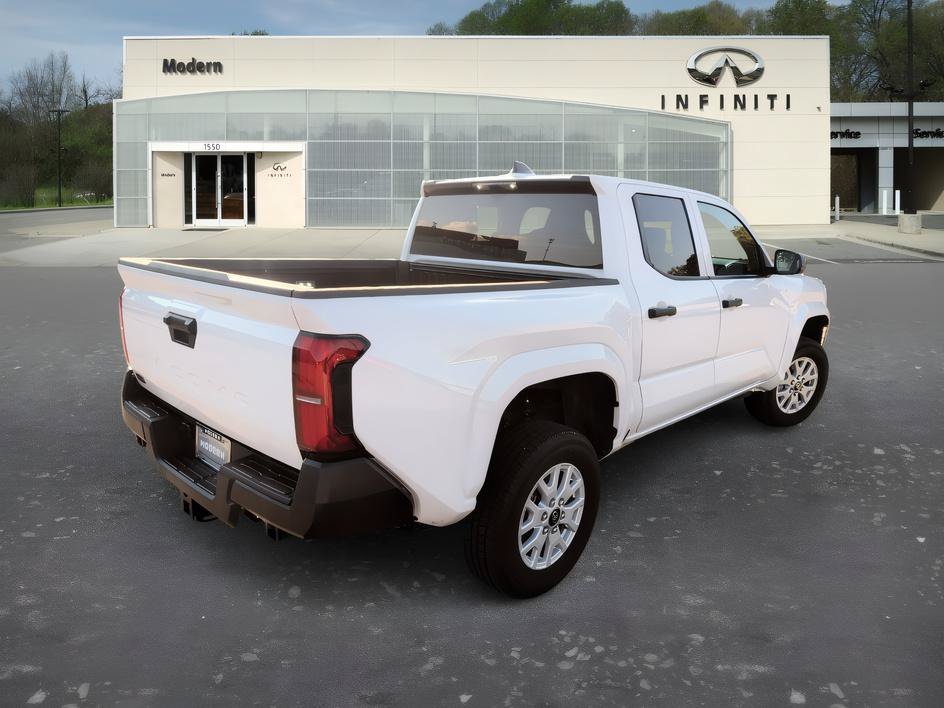 Used 2025 Ice Toyota SR image 4