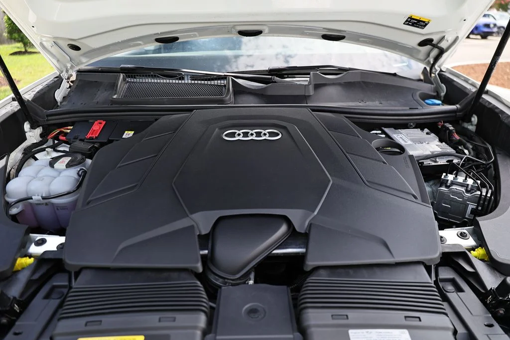 Used 2023 Carrara White Audi 55 Premium Plus image 30