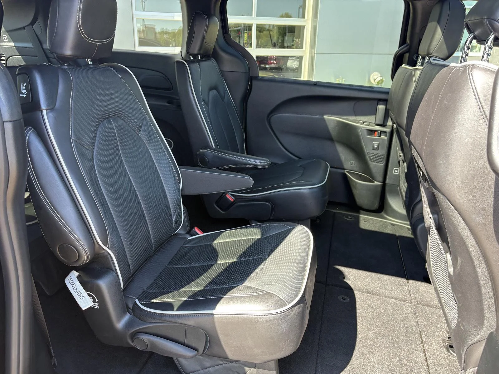 Used 2026 Diamond Black Chrysler Limited image 22