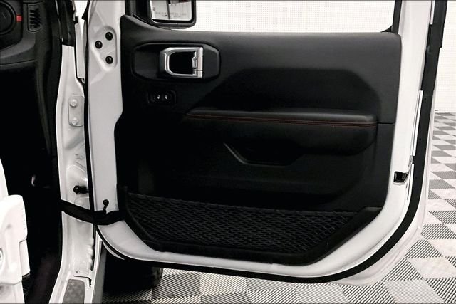 Used 2024 Bright White Clearcoat Jeep Rubicon image 20