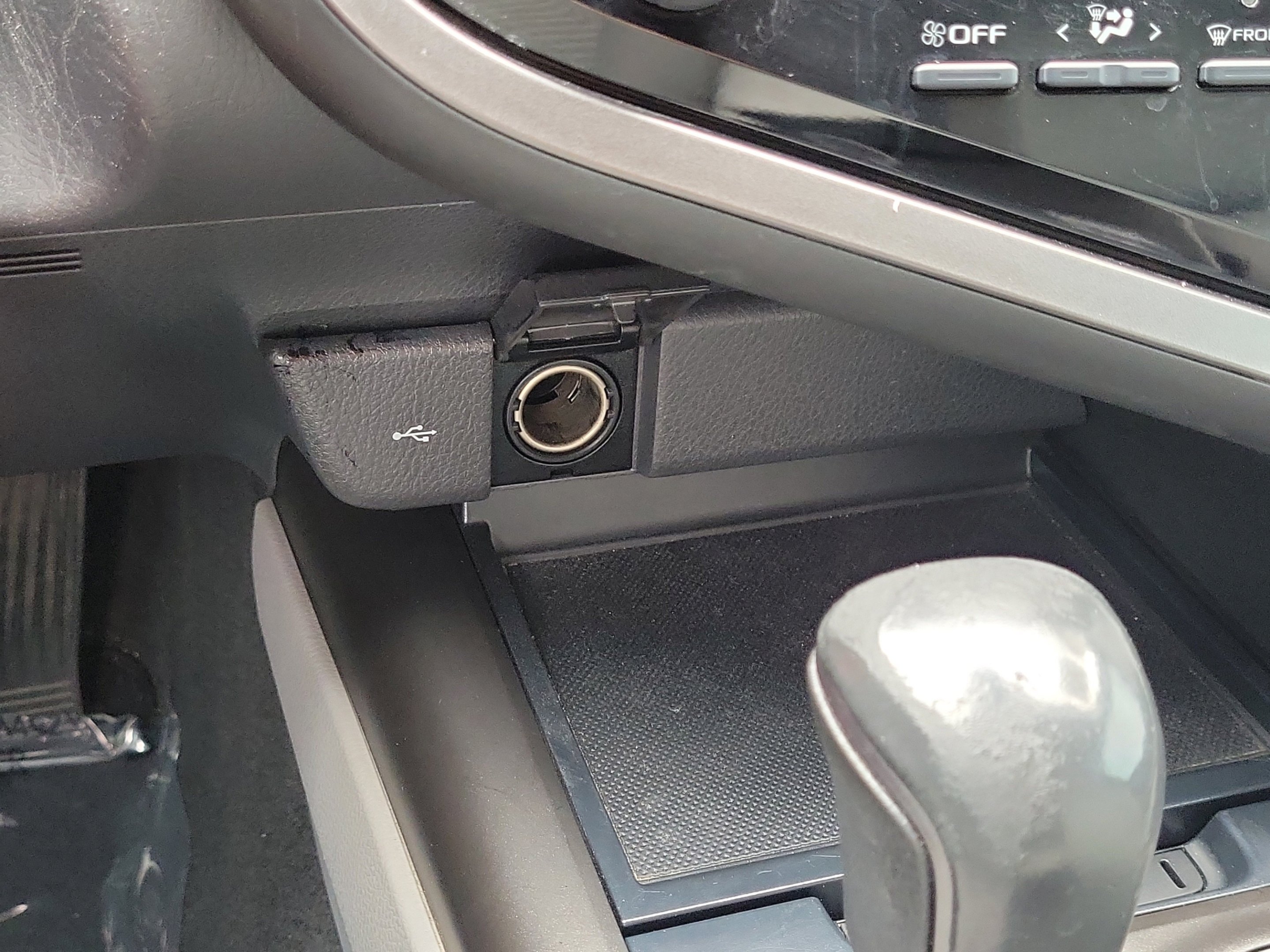 Used 2021 Aqua Toyota SE image 17