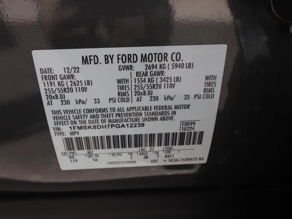 Certified Used 2023 Gray Ford XLT image 28