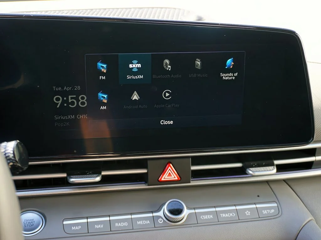 2025 Hyundai Elantra SEL - Photo 23