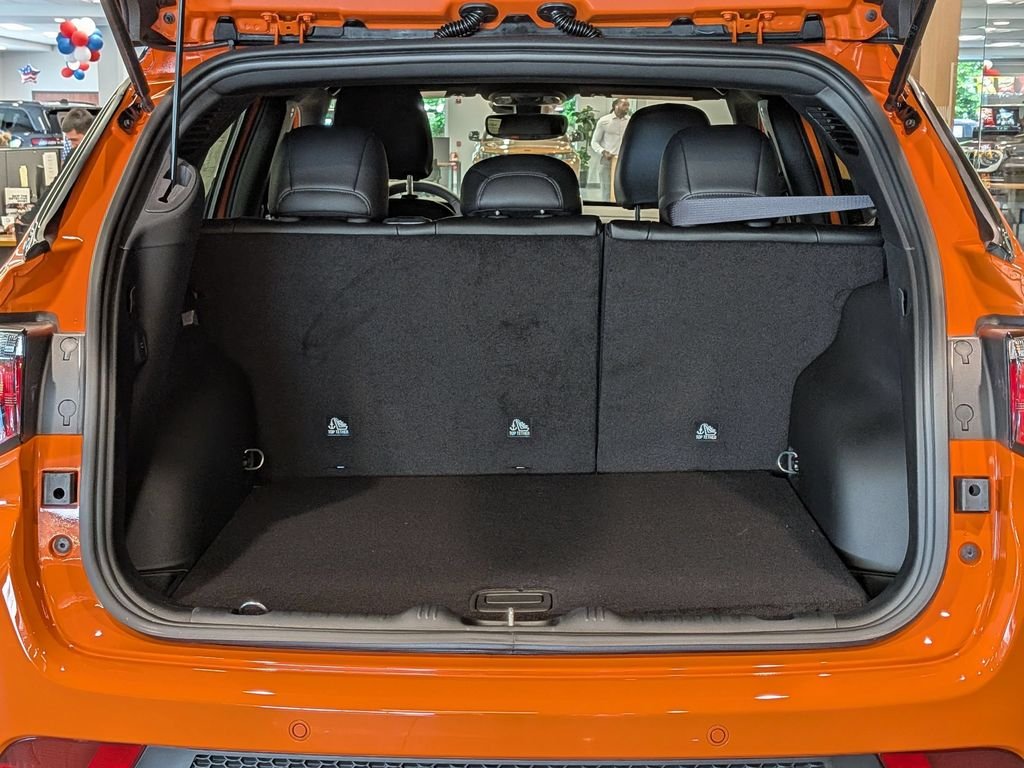 New 2026 Joose Exterior Paint Jeep Limited image 4