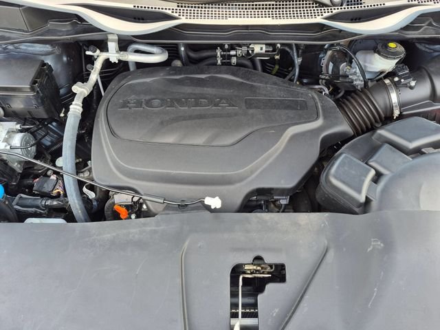 Used 2025  Honda EX-L image 25