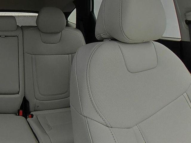 New 2026 White Hyundai SEL Premium AWD image 39