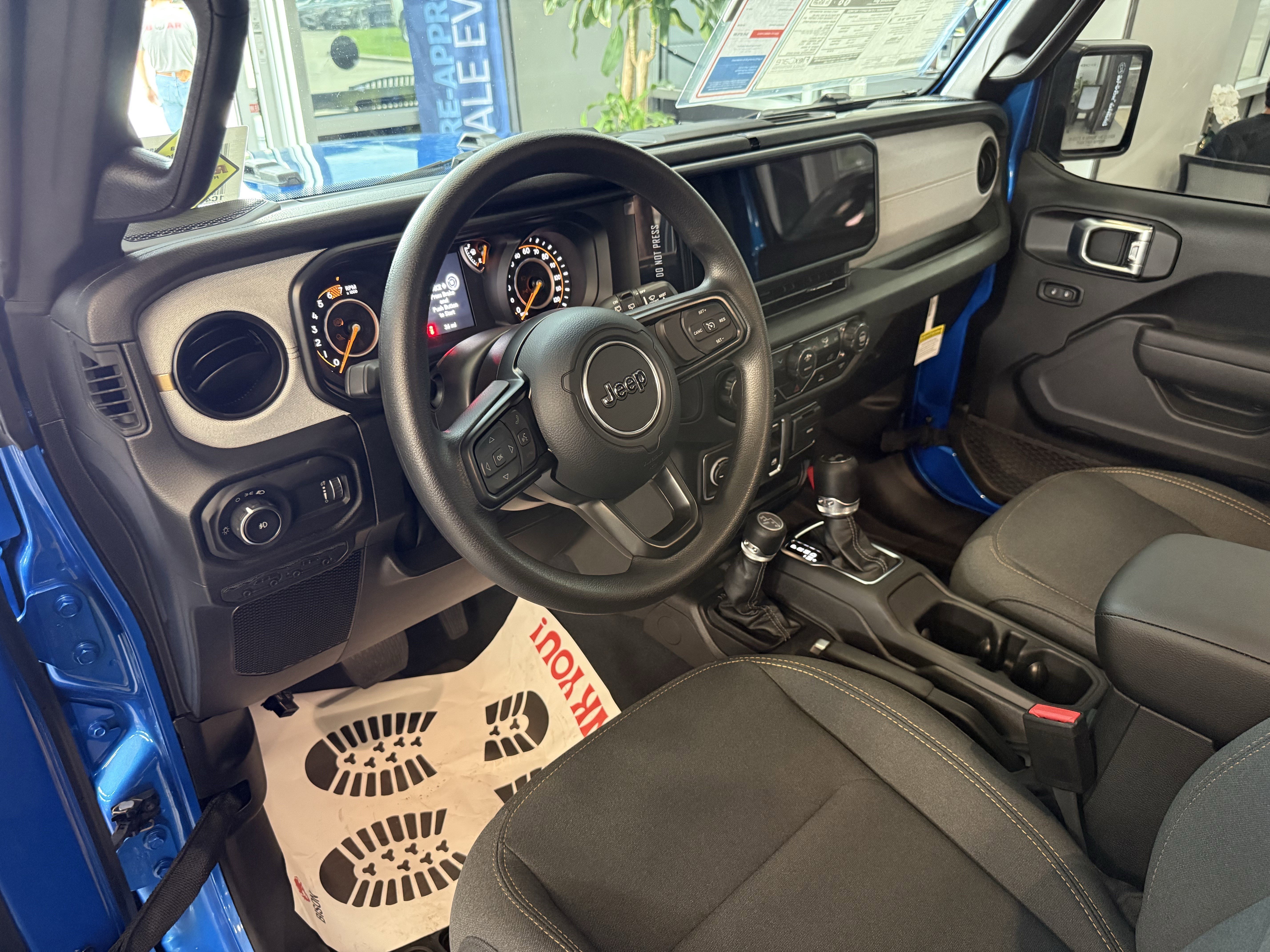 New 2026 Hydro Blue Pearl-Coat Exterior Paint Jeep Sport image 9