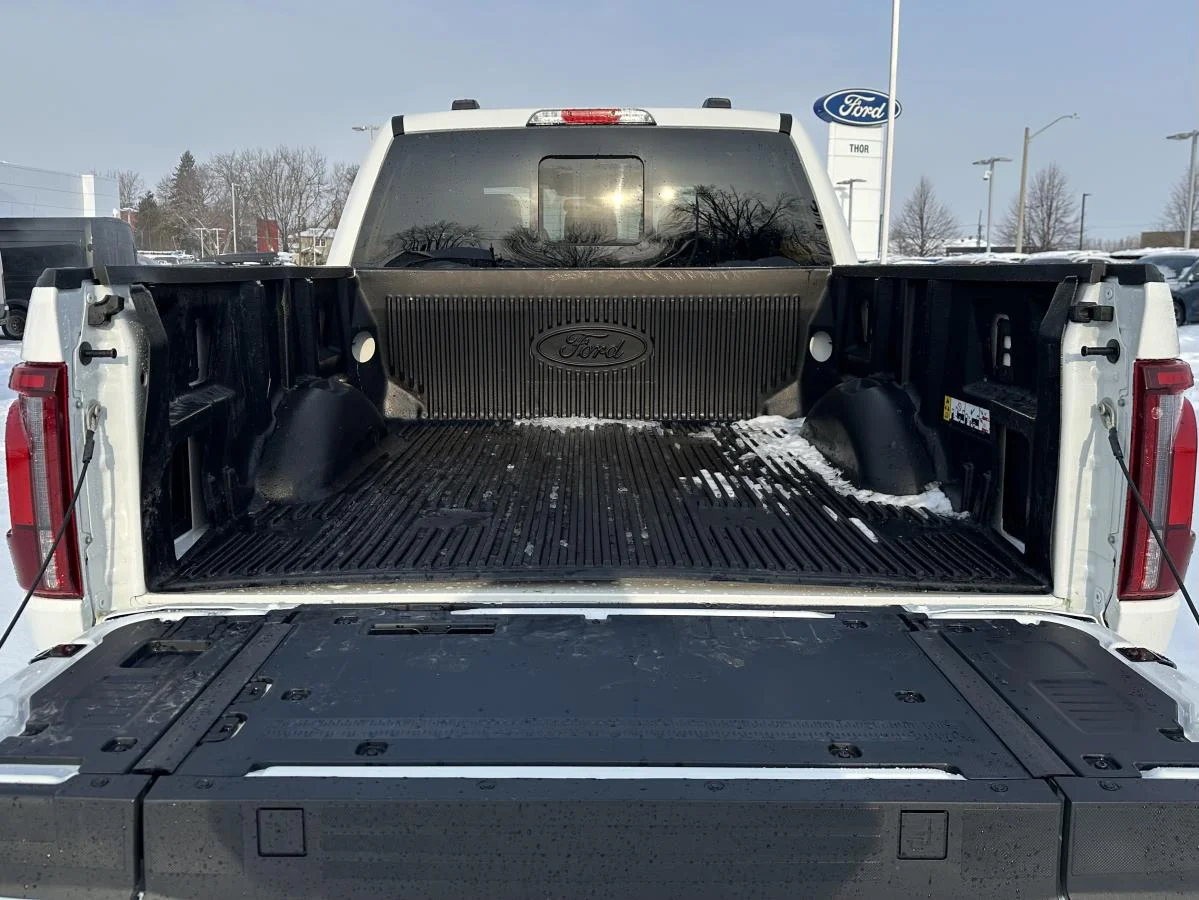 Used 2026 White Ford Lariat image 7