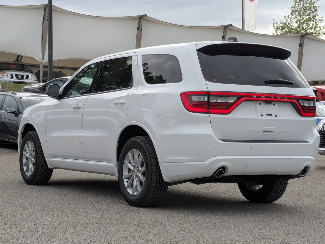 New 2026 White Dodge SXT - - AWD - 3.6L Pentastar V6 - Michelin All- Season Tires - 18 Alum Wheels & More! image 6