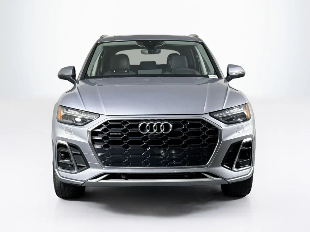 Used 2023 Florett Silver Metallic Audi 45 S line Prestige image 8