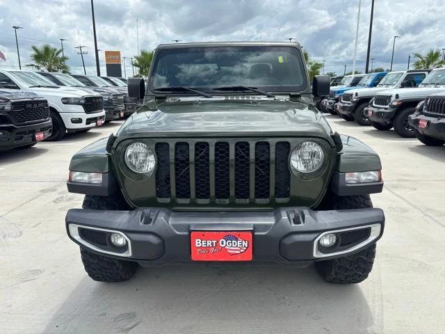 Used 2023 Green Jeep Texas Trail image 2