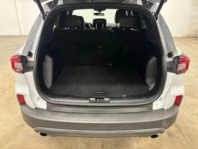 Used 2025 Silver Ford ST-Line Select image 23