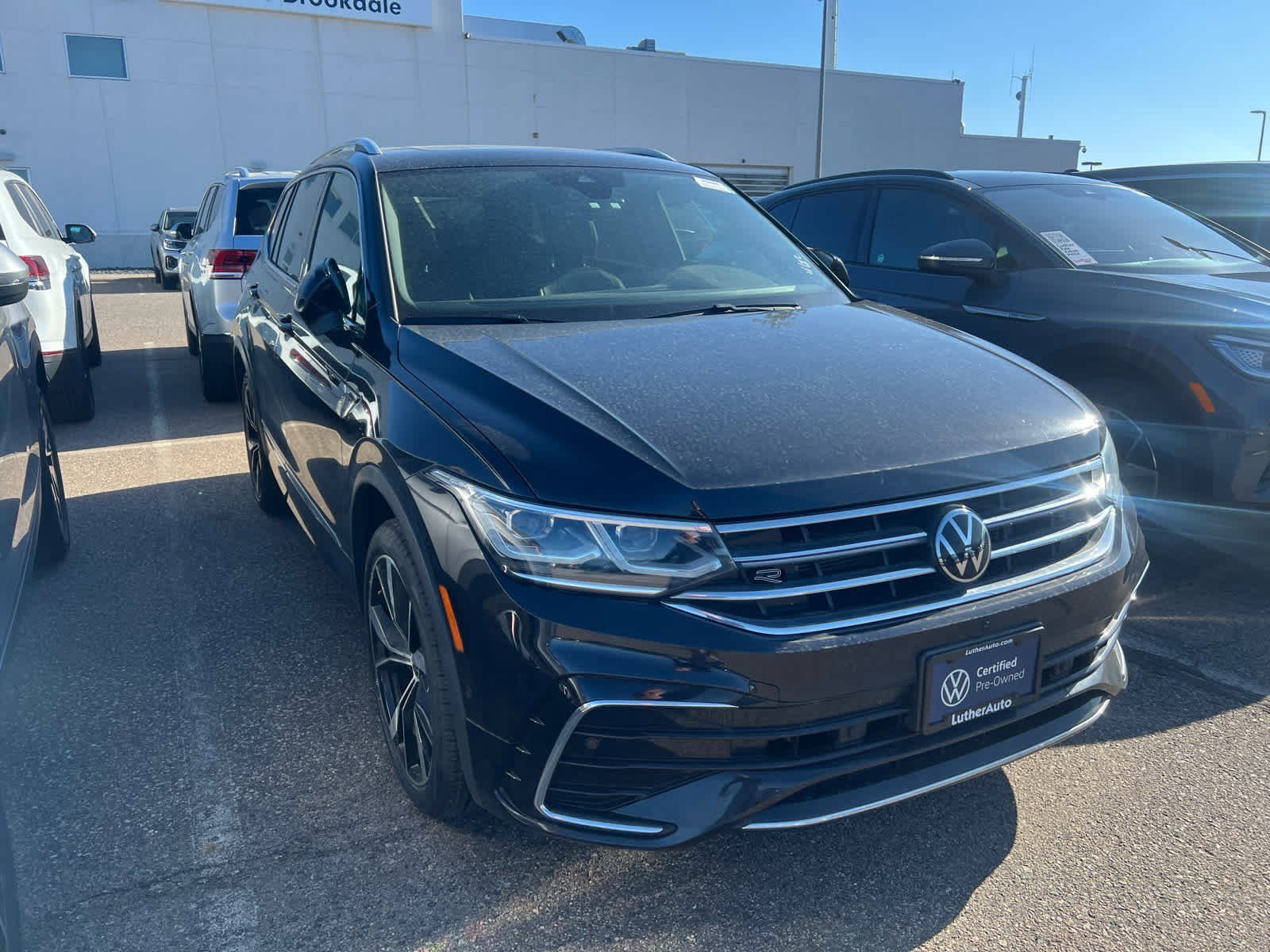 Certified 2023 Volkswagen Tiguan SEL R-LINE with VIN 3VV4B7AX8PM075795 for sale in Brooklyn Center, Minnesota