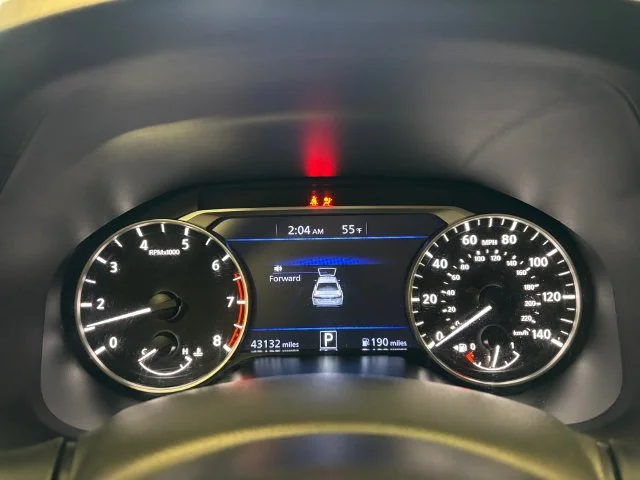 Used 2019 Blue Nissan 2.5 S image 16