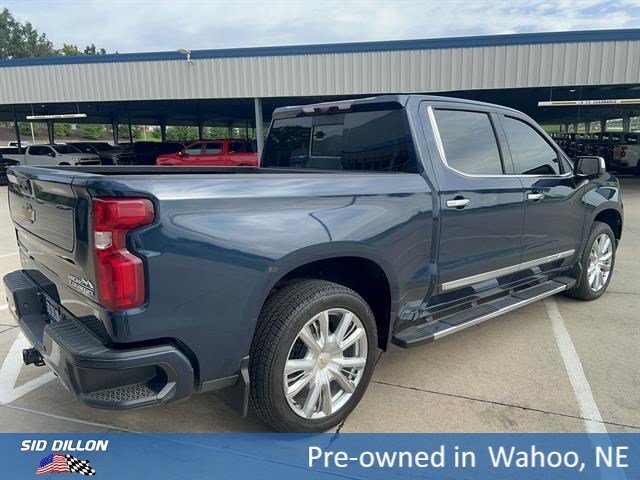 Used 2023 Northsky Blue Metallic Chevrolet High Country image 5