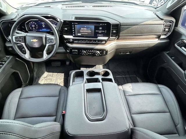 Used 2026 Black Chevrolet LT image 4