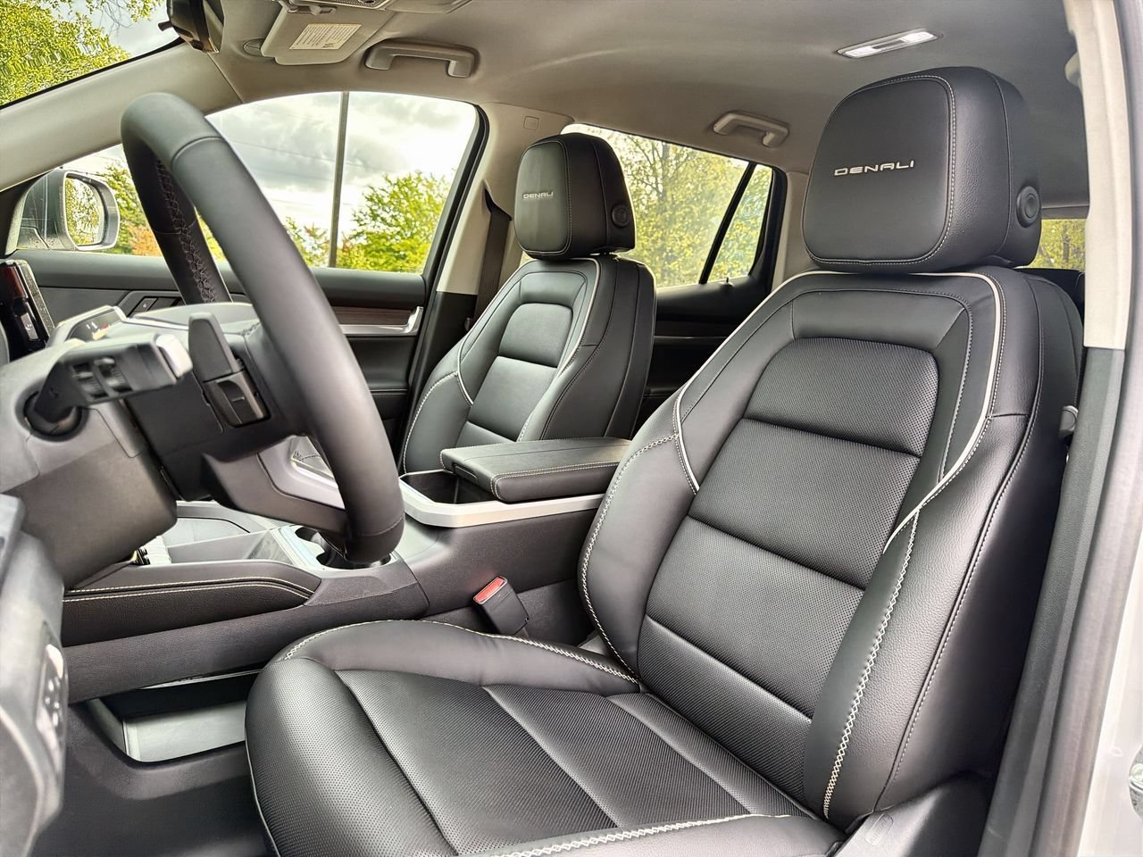 2027 GMC Terrain Denali - Photo 16