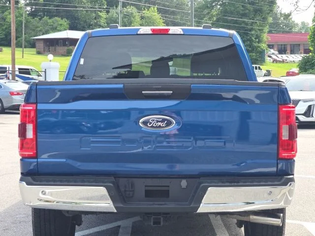 Used 2023 Blue Ford XLT image 4