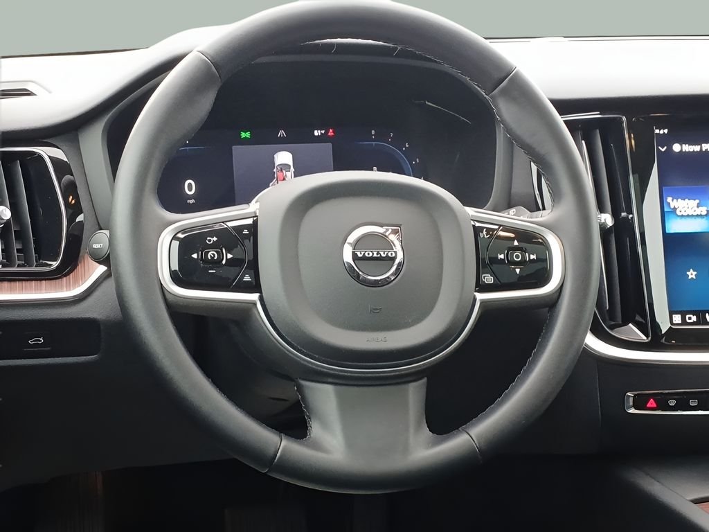 2025 Volvo V60 Cross Country Plus - Photo 11
