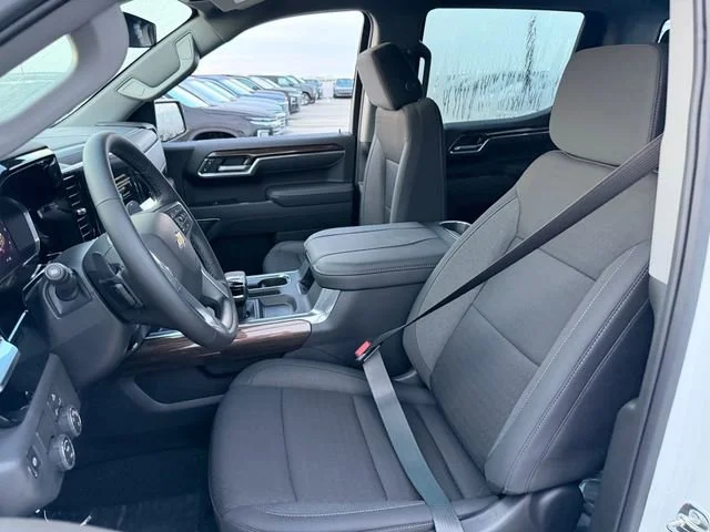 New 2026 Summit White Chevrolet LT image 5