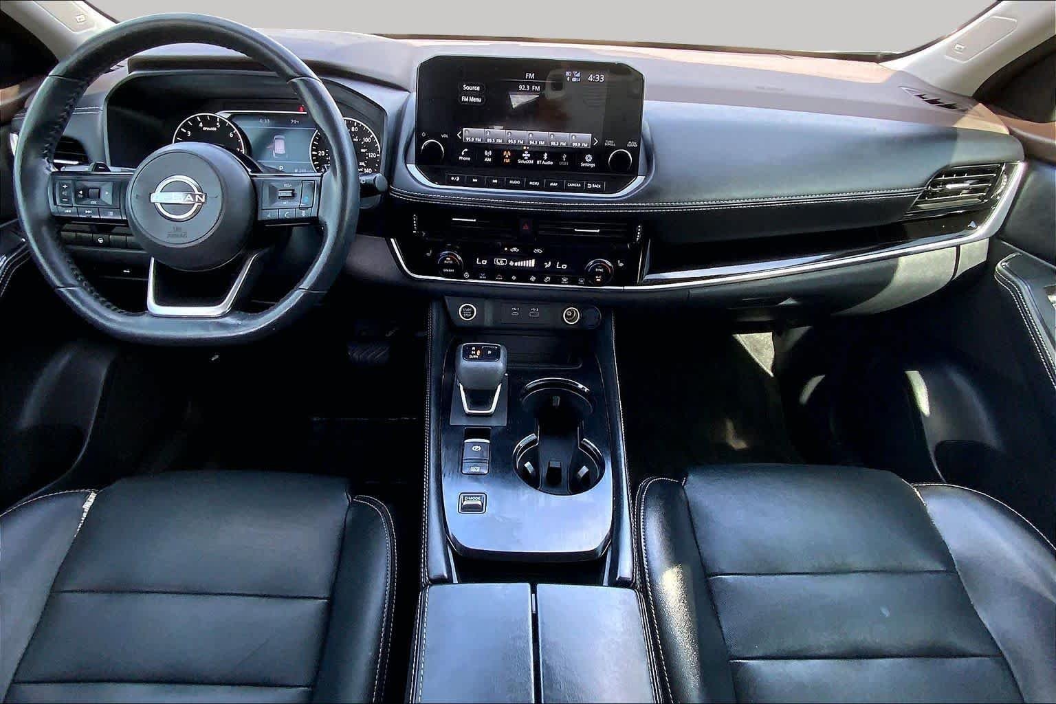 Used 2023 Boulder Gray Pearl Nissan SL image 15
