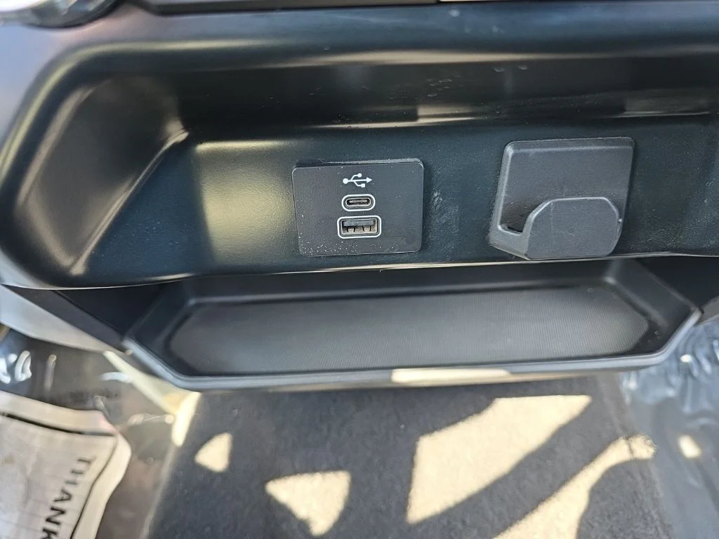 Used 2025 White Ford XLT image 15
