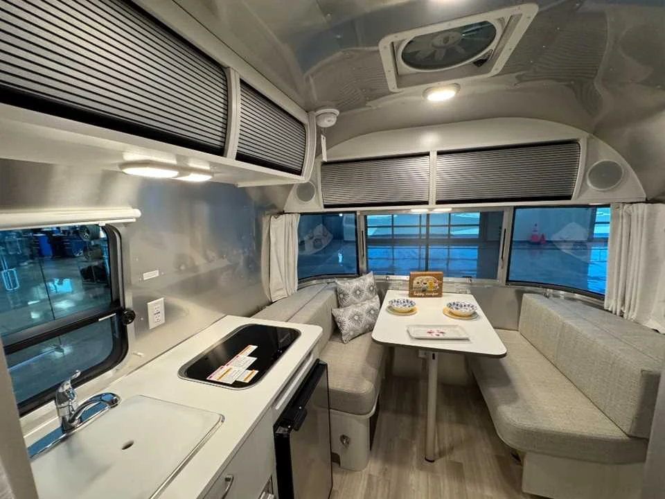 New 2026 SILVER AIRSTREAM  image 22