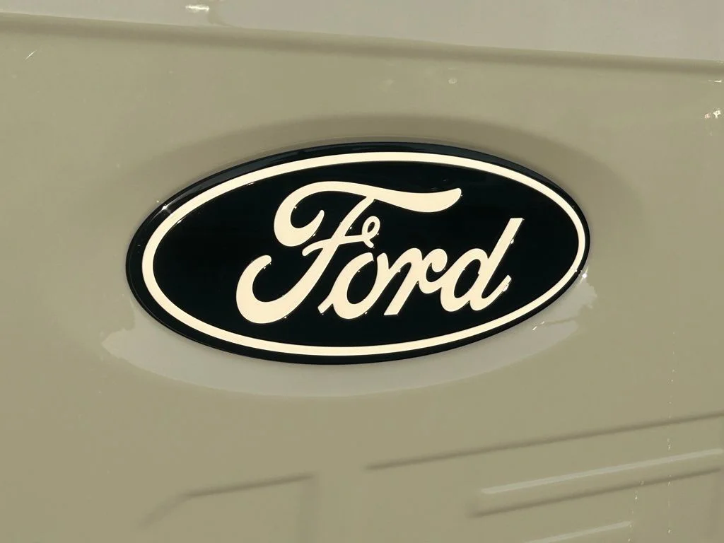 New 2026 Avalanche Ford Lariat image 24