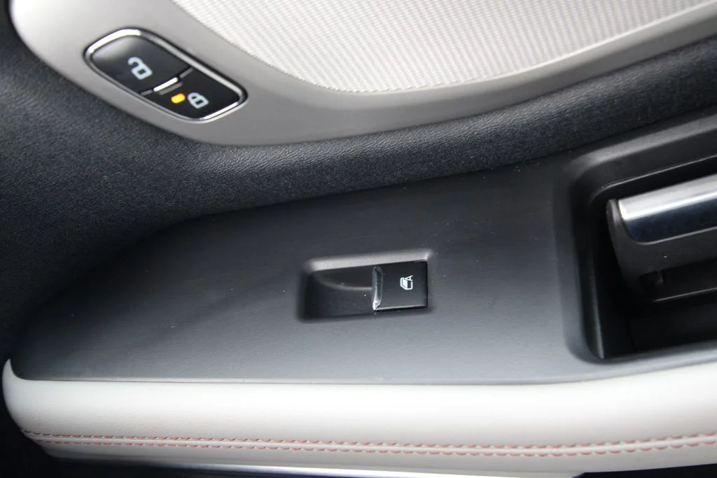 Used 2025 Space Silver Ford Active image 26