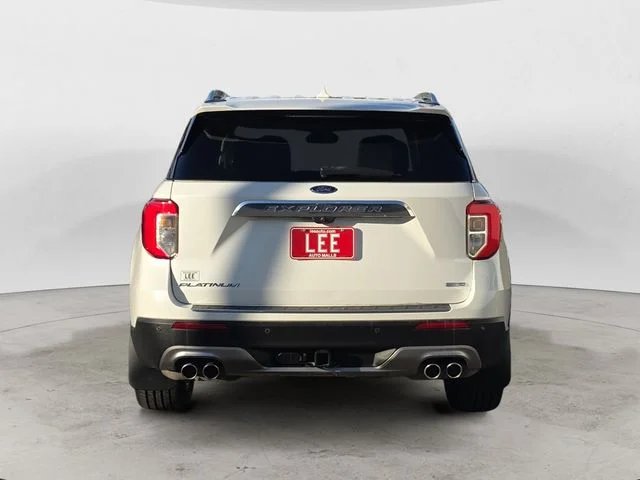 Used 2020 White Metallic Ford Platinum image 4