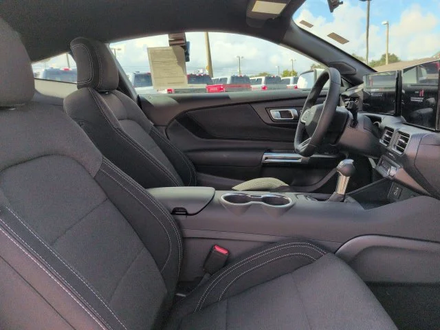 New 2026 Oxford White Ford EcoBoost® Fastback image 14
