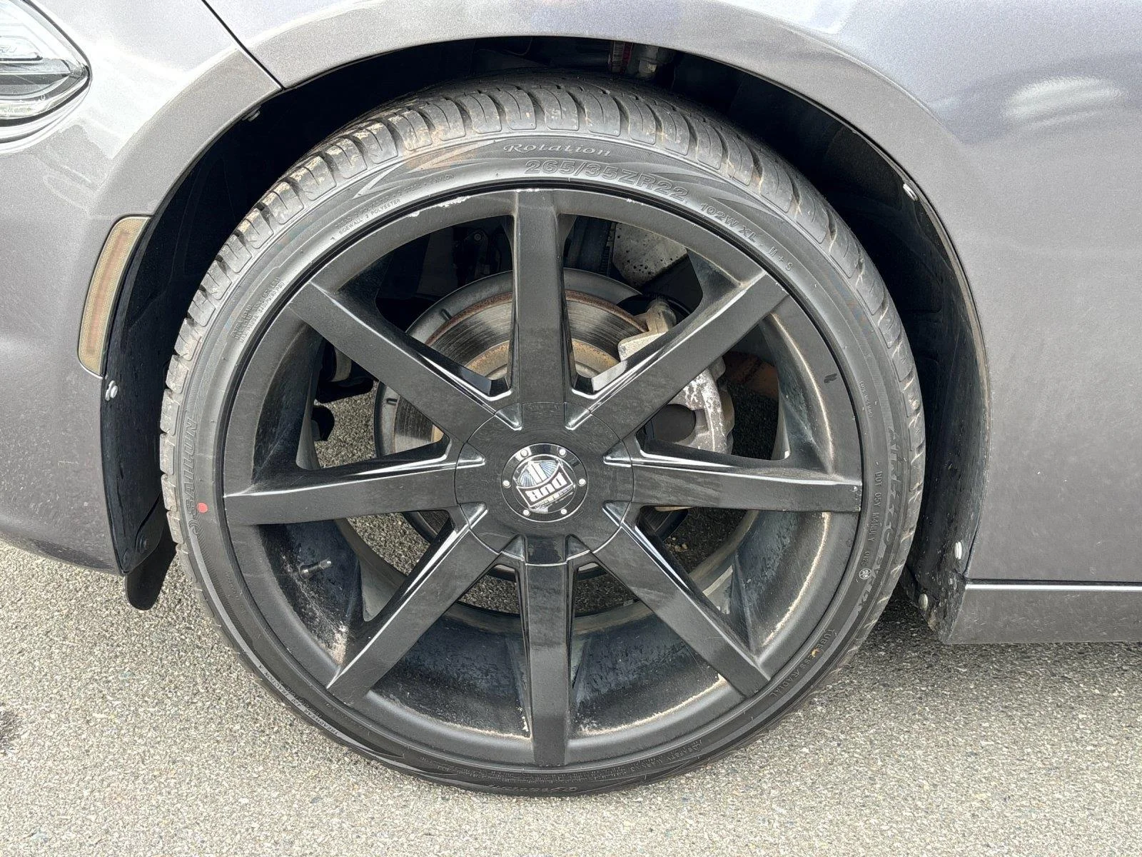 Used 2019 Granite Pearlcoat Dodge SXT image 9