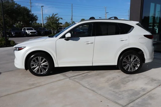 Used 2023 White Metallic Mazda 2.5 Turbo Signature image 7