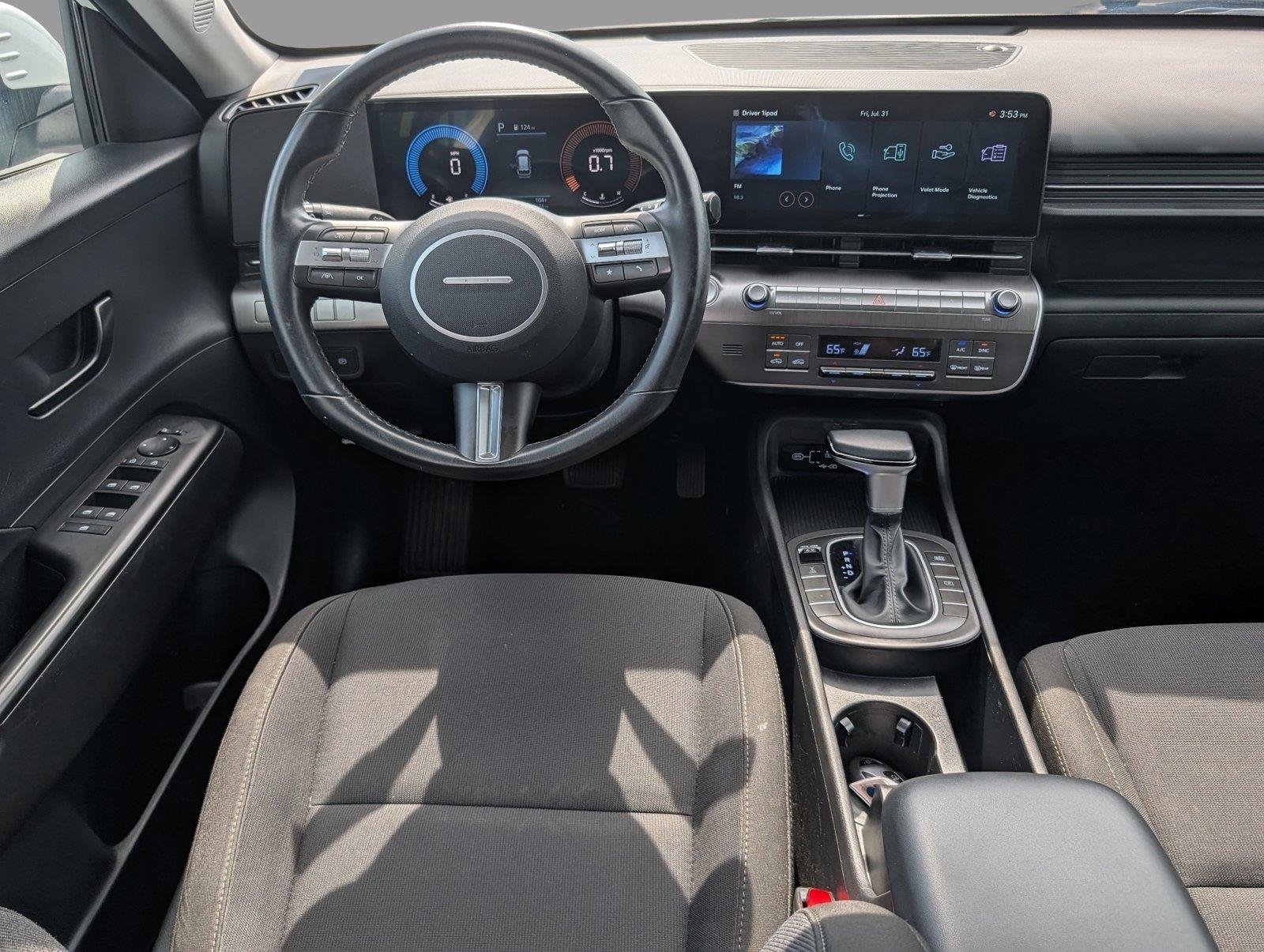 Used 2025 Atlas White Hyundai SEL image 28