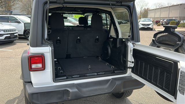 Used 2023 White Jeep Sport S image 23