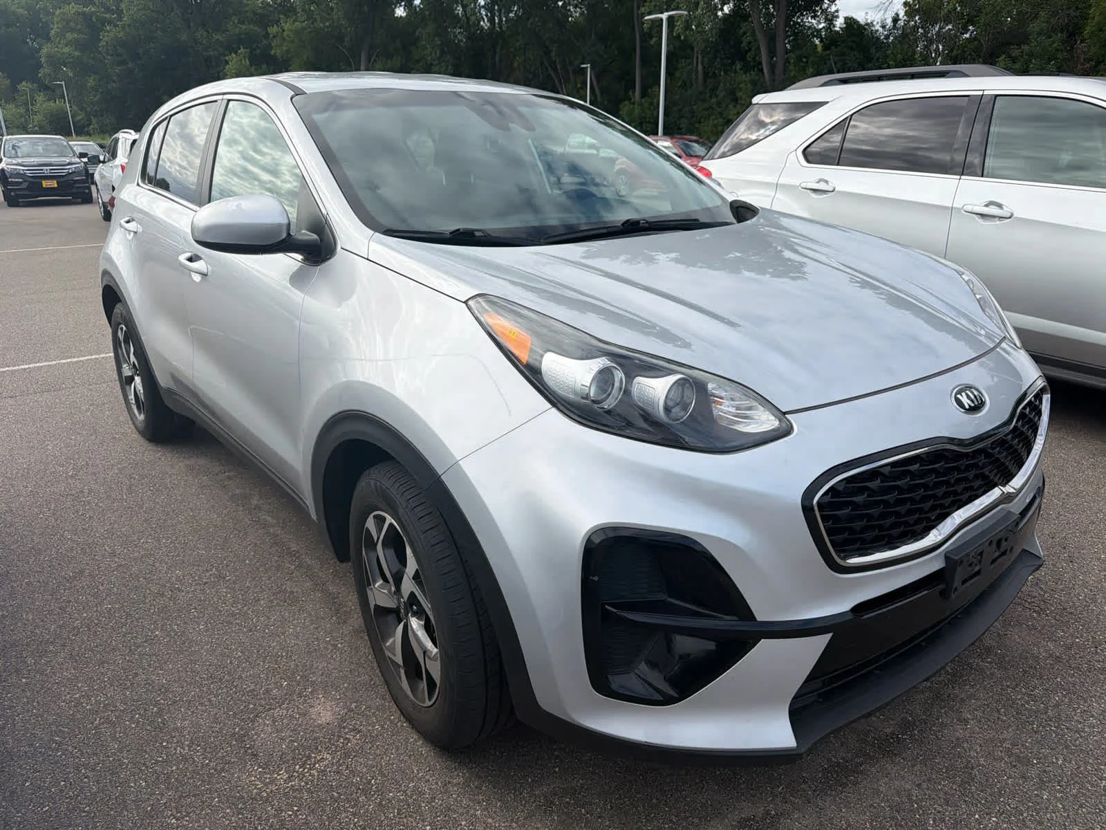 Used 2020 Sparkling Silver Kia LX image 4