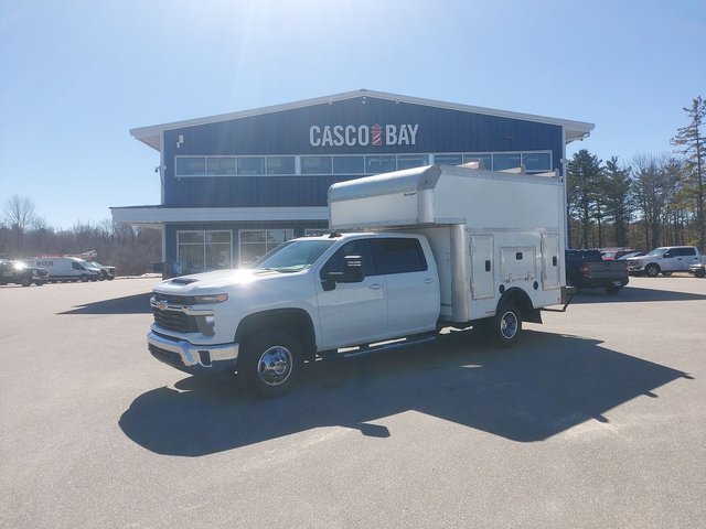 2024 Chevrolet Silverado 3500HD Chassis LT