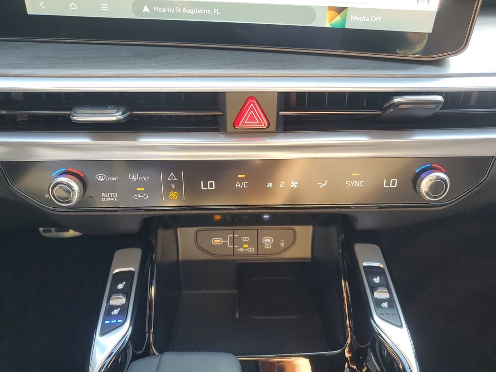 New 2026 Ebony Black Kia X-Pro SX Prestige image 35