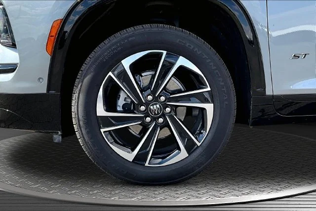 2026 Buick Enclave Sport Touring - Photo 13