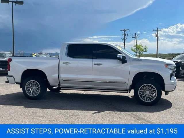Certified Used 2024 Iridescent Pearl Tricoat Chevrolet High Country image 7