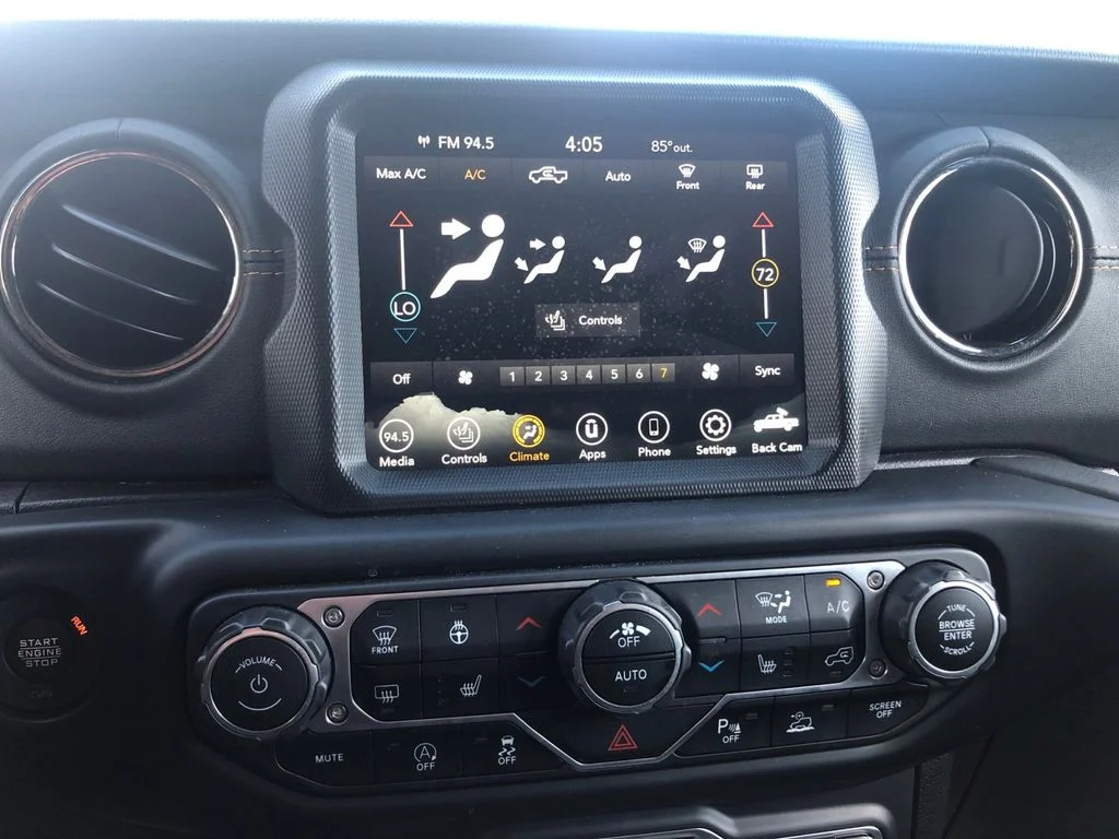 Used 2023 Black Jeep Overland image 22